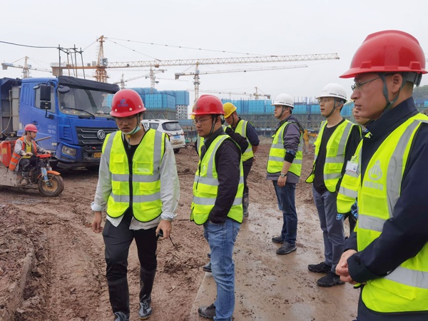 融創(chuàng)中國控股有限公司飛檢組檢查南昌市政建設(shè)集團(tuán)杭州森與海項目6001.jpg