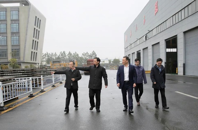 市政公用集團黨委副書記、總經(jīng)理萬義輝到市政遠(yuǎn)大公司調(diào)研指導(dǎo)